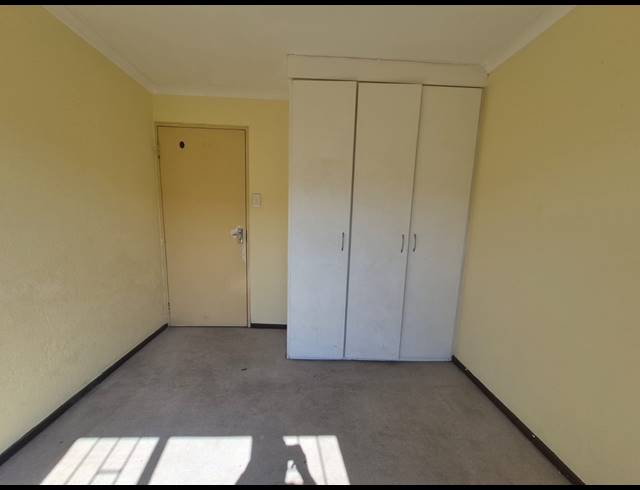 3 BEDROOM TOWNHOUSE FOR SALE IN EDLEEN